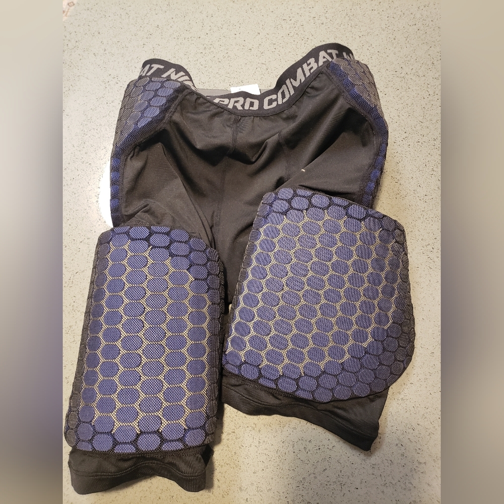 Nike Men's Black and Blue Boxer Briefs Pro Combat Pad Shorts Men Size Large